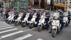 By The All-Nite Images from NY, NY, USA (Fight for $15 on 4/15) [CC BY-SA 2.0 (http://creativecommons.org/licenses/by-sa/2.0)], via Wikimedia Commons