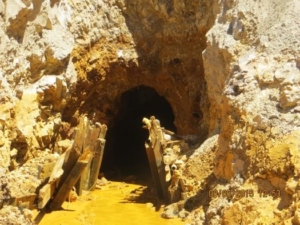 Gold_King_Mine_Entrance